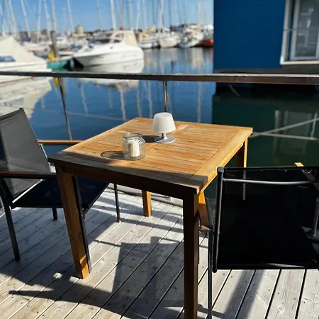Hausboot Lumme - Huus & Meer- Hunde Willkommen * Großenbrode